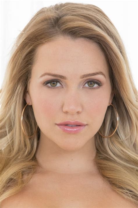 mila malenkov|Mia Malkova : r/MiaMalkova